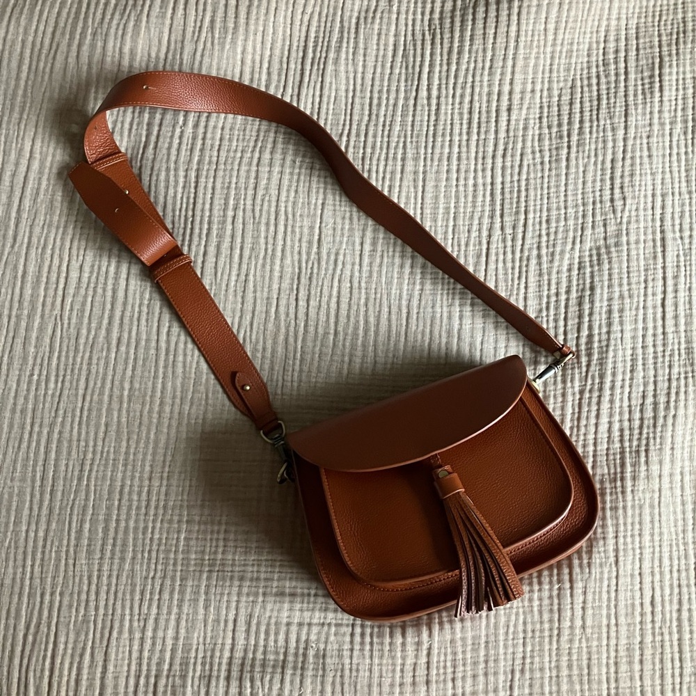 Elegant Brown Leather Camera Travel Lola Miel Gatta Bag